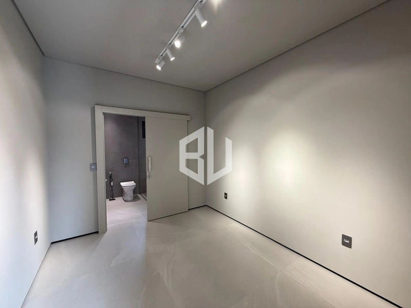 : 13ª foto da galeria de imagens do imóvel