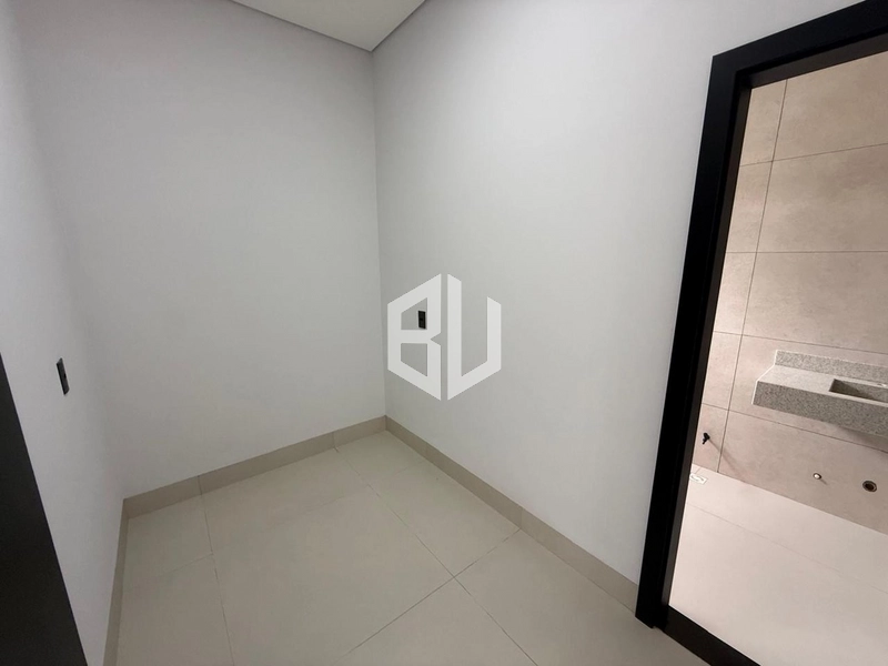 : 12ª foto da galeria de imagens do imóvel