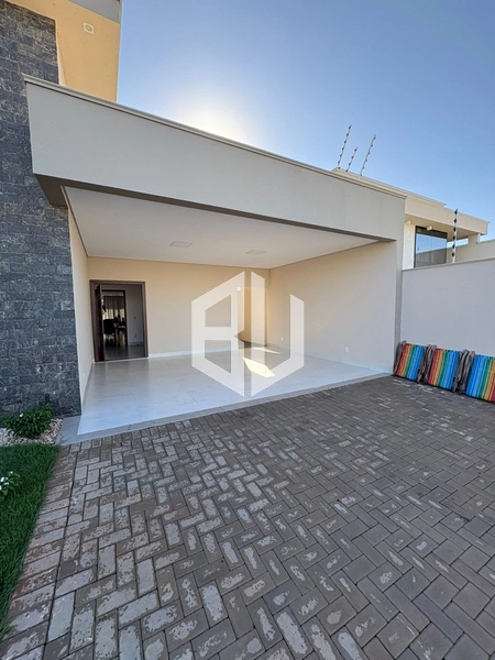 : 2ª foto da galeria de imagens do imóvel