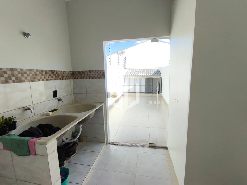 : 13ª foto da galeria de imagens do imóvel