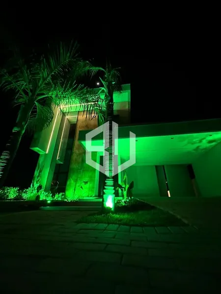 Casa com 3 dormitórios à venda, 214 m² por R$ 2.350.000,00 - Condomínio Portal d: 2ª foto da galeria de imagens do imóvel