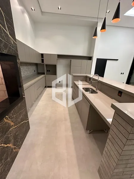 Casa com 3 dormitórios à venda, 214 m² por R$ 2.350.000,00 - Condomínio Portal d: 5ª foto da galeria de imagens do imóvel