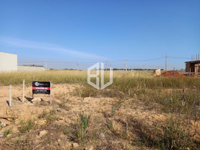 : 2ª foto da galeria de imagens do imóvel