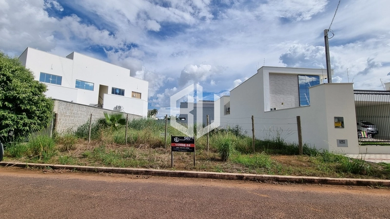 : 2ª foto da galeria de imagens do imóvel