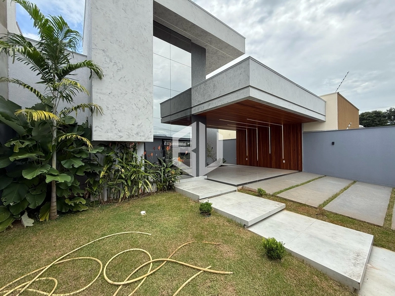 : 2ª foto da galeria de imagens do imóvel