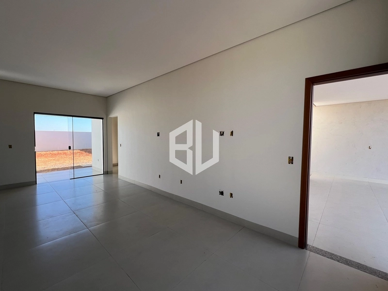 : 2ª foto da galeria de imagens do imóvel