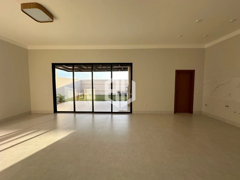 : 2ª foto da galeria de imagens do imóvel