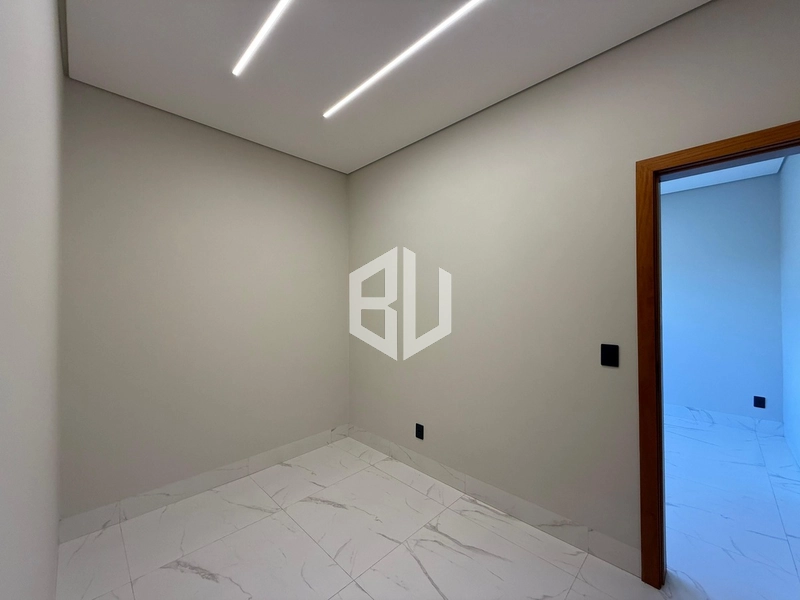 : 13ª foto da galeria de imagens do imóvel