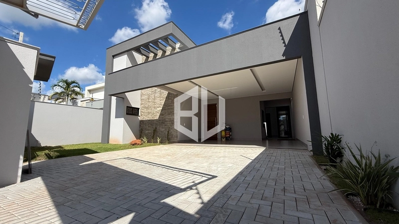 : 2ª foto da galeria de imagens do imóvel