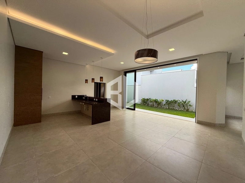 : 7ª foto da galeria de imagens do imóvel