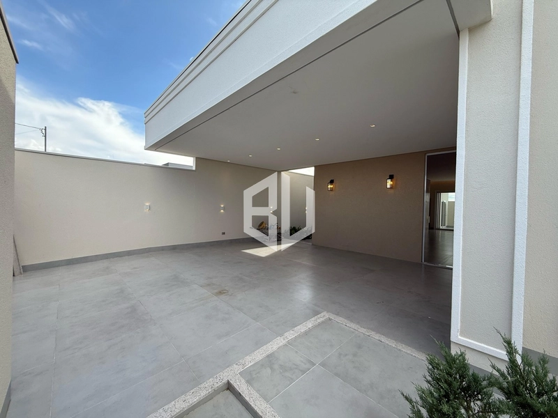 : 2ª foto da galeria de imagens do imóvel