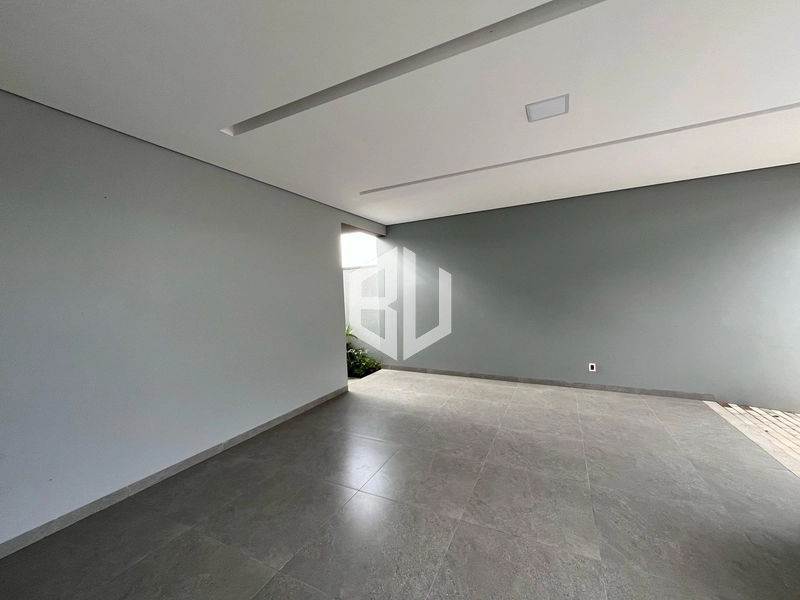 : 2ª foto da galeria de imagens do imóvel