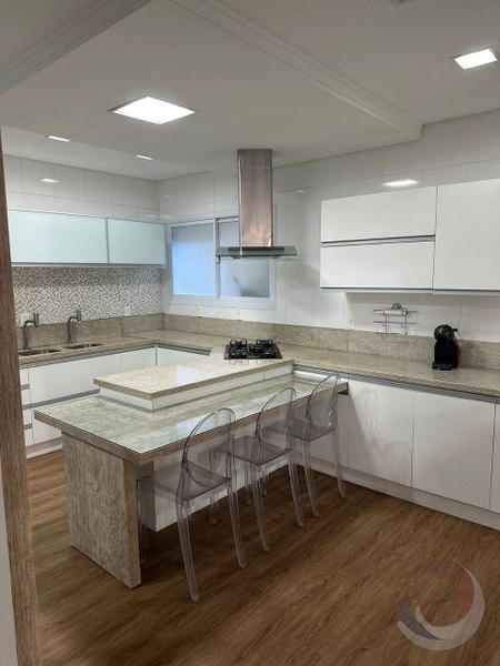 Casa 3 suítes - Agronômica: 11ª foto da galeria de imagens do imóvel