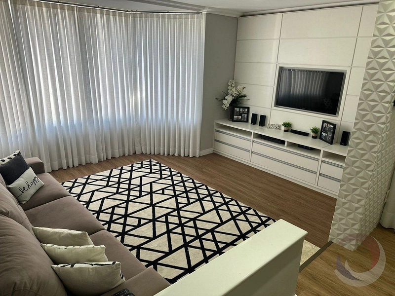 Casa 3 suítes - Agronômica: 1ª foto da galeria de imagens do imóvel