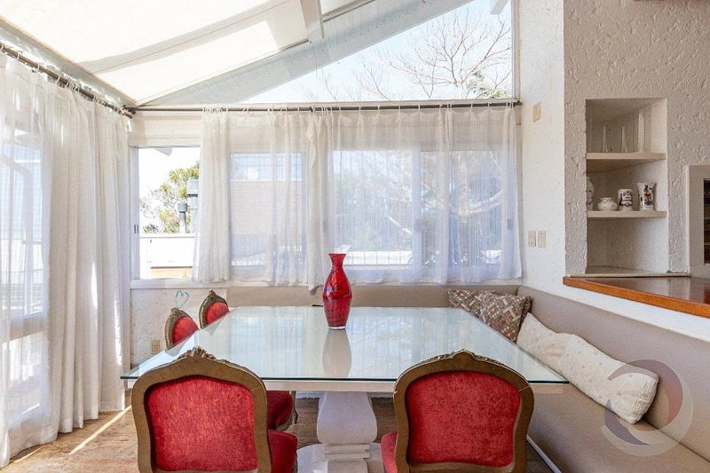 Belíssima Casa Estilo Neoclássico: 36ª foto da galeria de imagens do imóvel