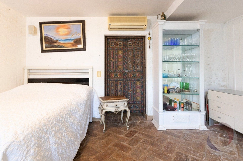 Belíssima Casa Estilo Neoclássico: 43ª foto da galeria de imagens do imóvel