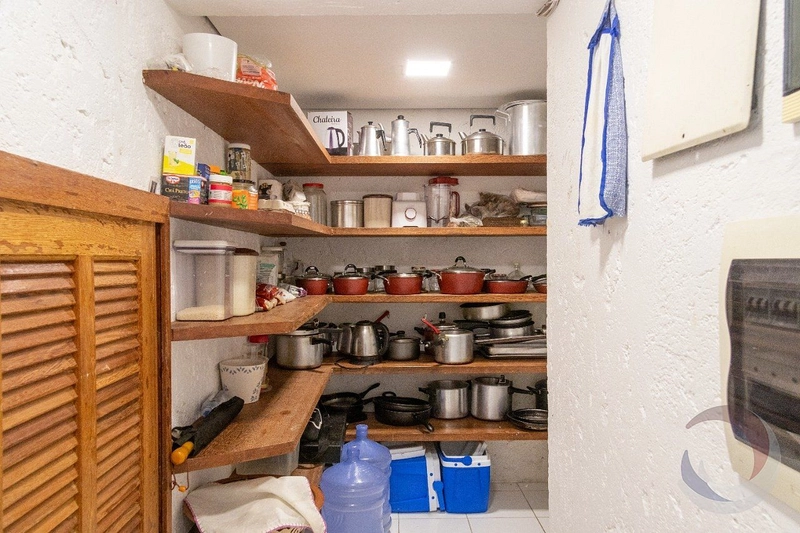 Belíssima Casa Estilo Neoclássico: 47ª foto da galeria de imagens do imóvel