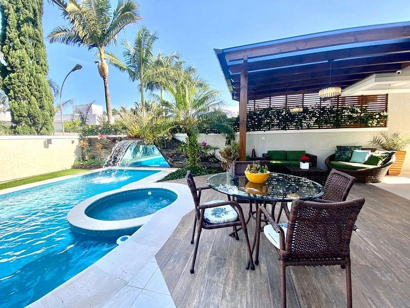Casa 5 Suítes em Jurerê: 5ª foto da galeria de imagens do imóvel
