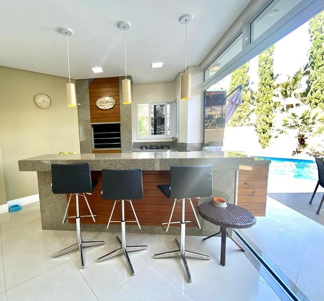 Casa 5 Suítes em Jurerê: 4ª foto da galeria de imagens do imóvel