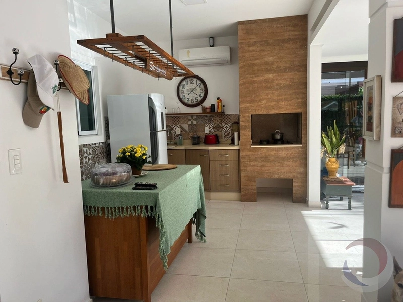 Casa Jurerê - 3 suítes: 9ª foto da galeria de imagens do imóvel