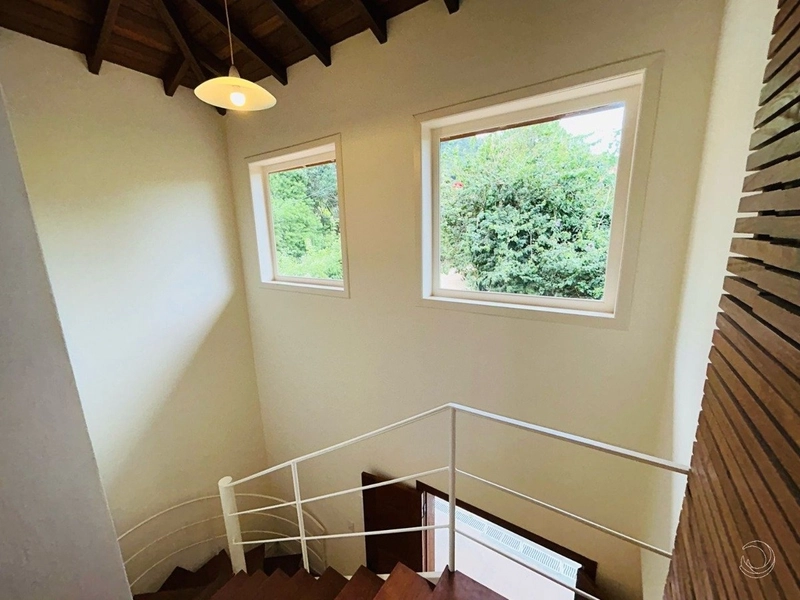 Casas 5 dormitórios no Campeche: 12ª foto da galeria de imagens do imóvel