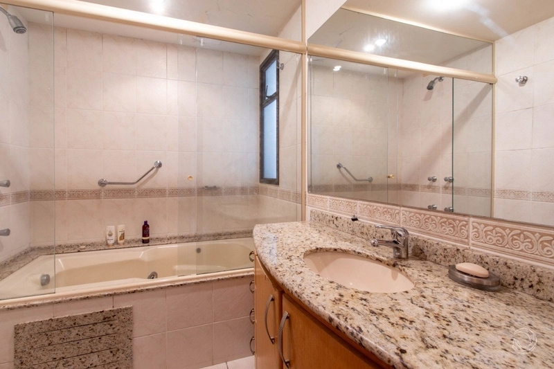 Apartamento 4 dormitórios próximo do Beiramar Shopping: 32ª foto da galeria de imagens do imóvel