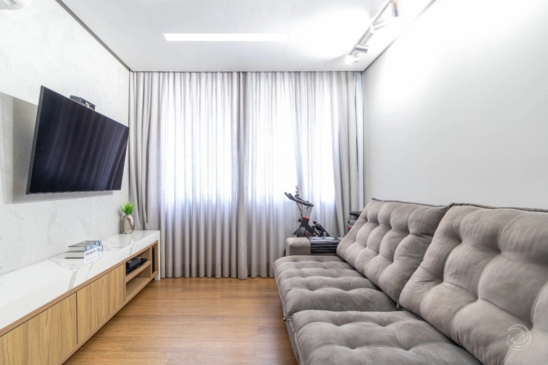 Ótimo Apartamento 3 dormitórios próximo da Esteves Júnior: 2ª foto da galeria de imagens do imóvel