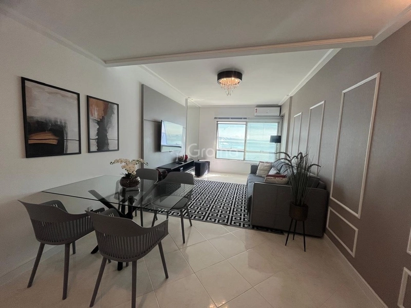 Apartamento 2 dormitório com vista espetacular para o mar: 1ª foto da galeria de imagens do imóvel
