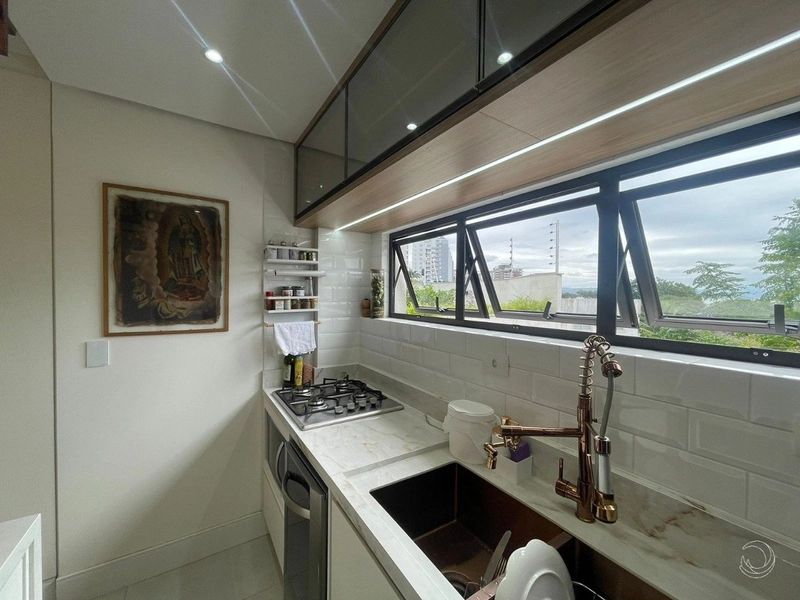 Apartamento com 2 dormitórios sendo 1 suíte na Agronômica.: 13ª foto da galeria de imagens do imóvel