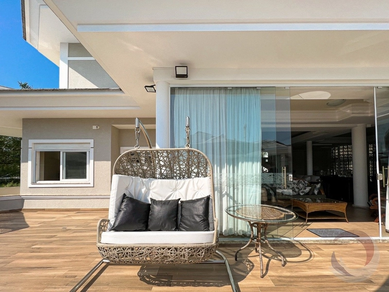 Espetacular casa de luxo à venda em Jurerê Internacional: 8ª foto da galeria de imagens do imóvel