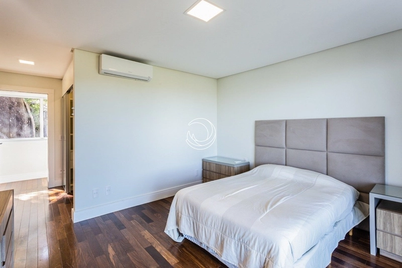 Incrível Casa no Condomínio Saint Barth: 34ª foto da galeria de imagens do imóvel
