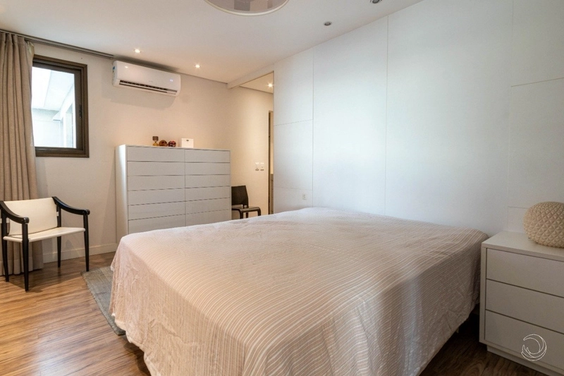 Cobertura Duplex com 4 dormitórios e Vista para o Mar: 18ª foto da galeria de imagens do imóvel