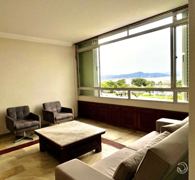 Apartamento na Beira Mar - 4 dormitórios!: 2ª foto da galeria de imagens do imóvel