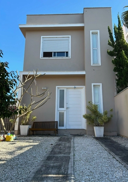 Linda Casa à Venda no Campeche, Florianópolis: 1ª foto da galeria de imagens do imóvel