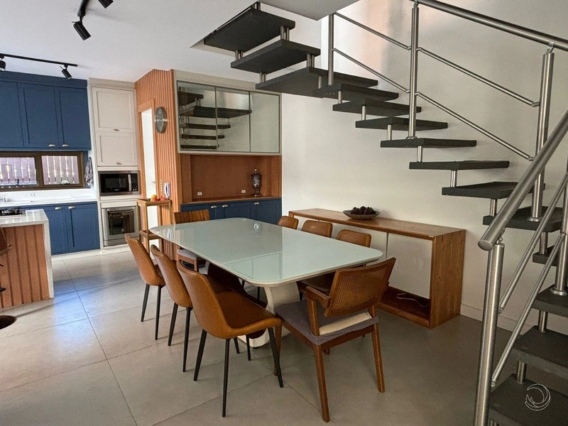 Belíssima Casa em Condomínio: 6ª foto da galeria de imagens do imóvel