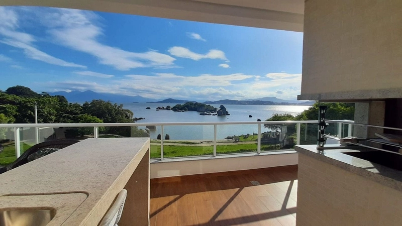 BELÍSSIMO APARTAMENTO COM TERRAÇO: 1ª foto da galeria de imagens do imóvel