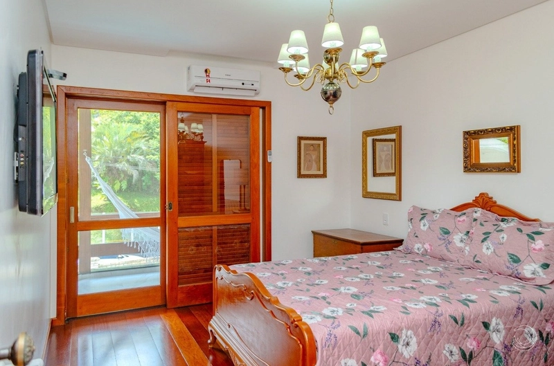 Casa 4 quartos Itacorubi: 12ª foto da galeria de imagens do imóvel