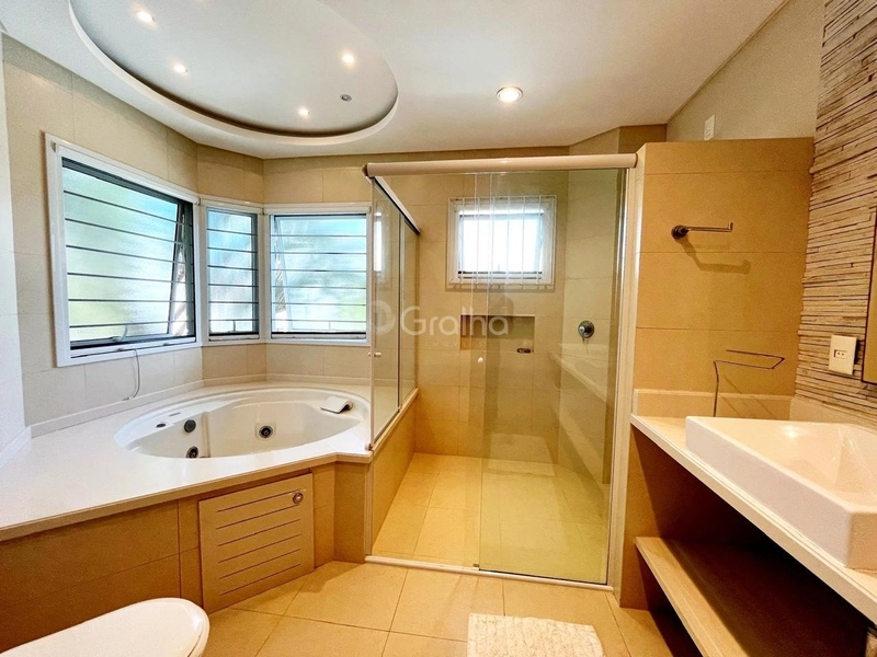 Casa 5 quartos Jurerê Internacional: 32ª foto da galeria de imagens do imóvel