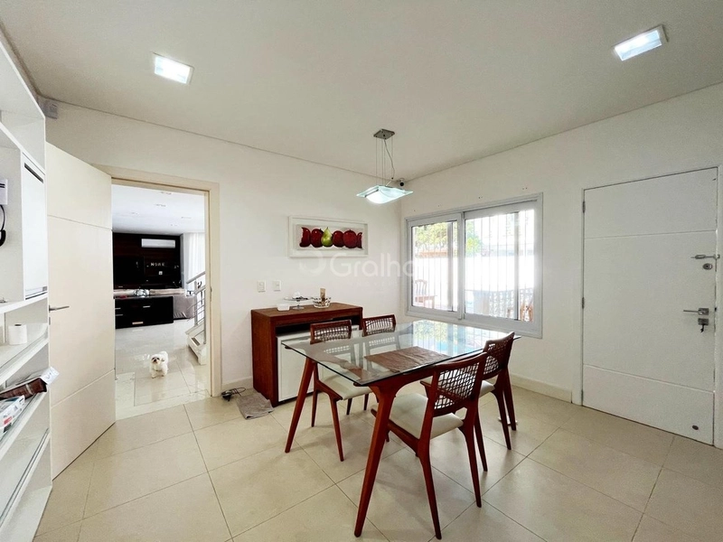 Casa 5 quartos Jurerê Internacional: 19ª foto da galeria de imagens do imóvel