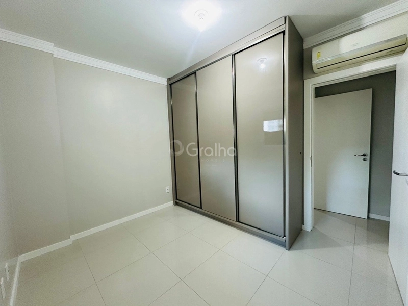 Apartamento 4 quartos Itacorubi: 17ª foto da galeria de imagens do imóvel
