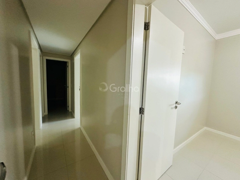 Apartamento 4 quartos Itacorubi: 7ª foto da galeria de imagens do imóvel