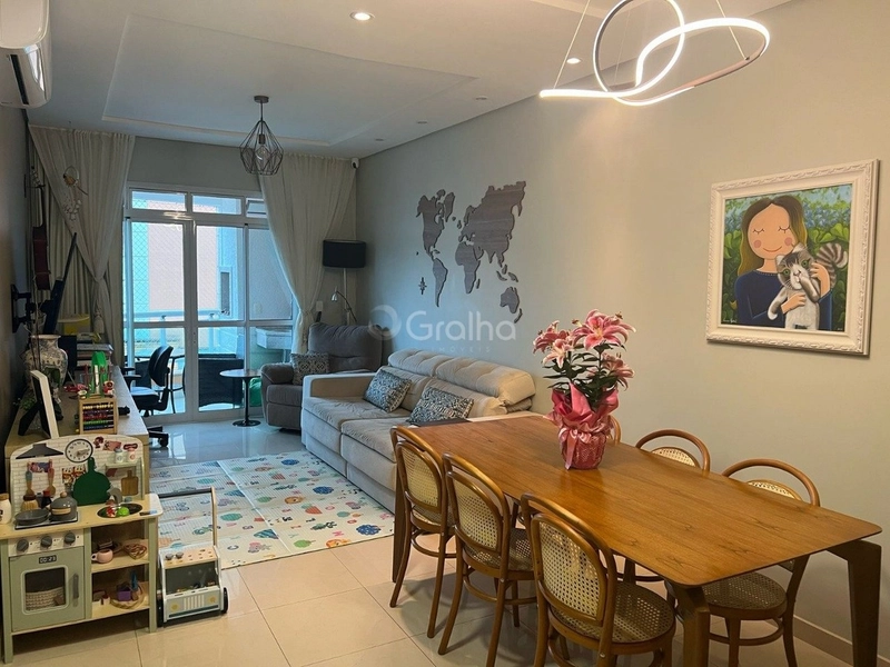 Apartamento 2 quartos Carvoeira: 1ª foto da galeria de imagens do imóvel