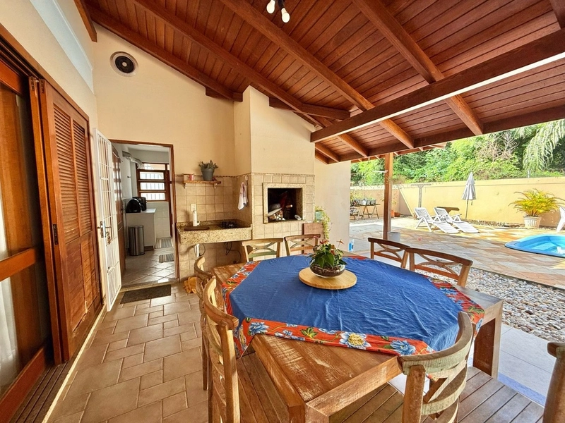 Casa 4 quartos Córrego Grande: 22ª foto da galeria de imagens do imóvel