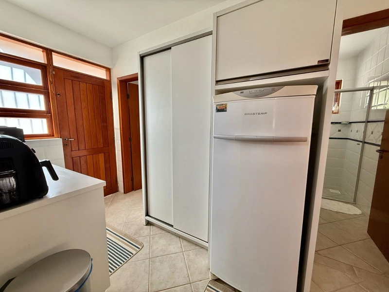 Casa 4 quartos Córrego Grande: 30ª foto da galeria de imagens do imóvel