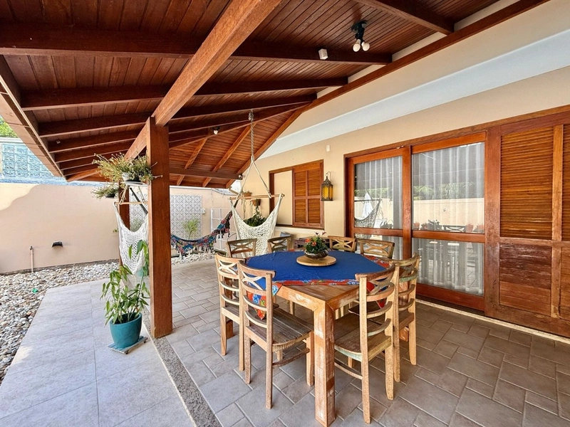 Casa 4 quartos Córrego Grande: 32ª foto da galeria de imagens do imóvel