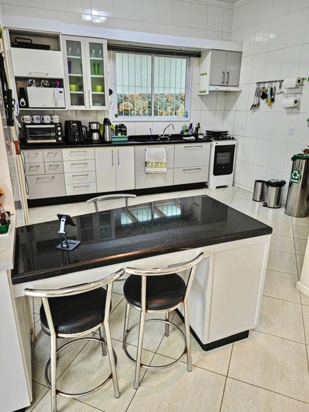 Casa 4 quartos Córrego Grande: 2ª foto da galeria de imagens do imóvel
