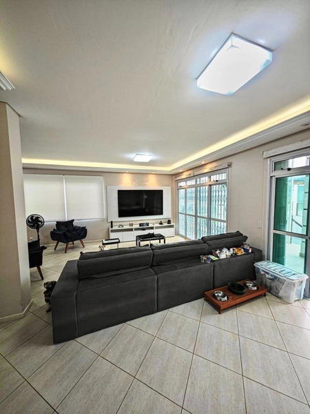 Casa 4 quartos Córrego Grande: 32ª foto da galeria de imagens do imóvel
