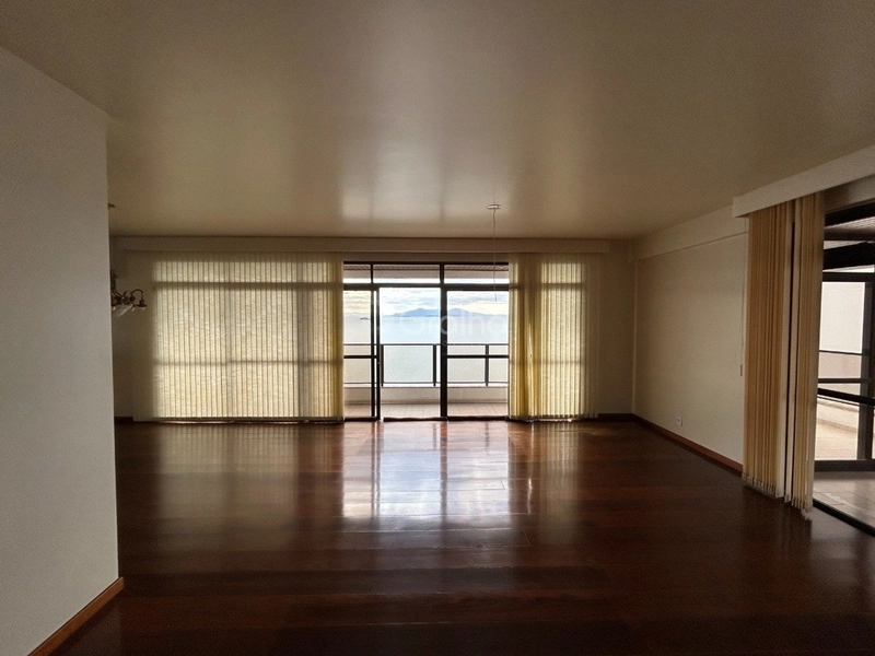 Apartamento 3 quartos - Beira Mar: 3ª foto da galeria de imagens do imóvel