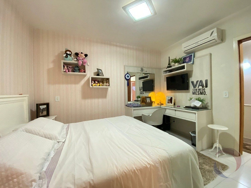 Casa 3 dorms Campeche: 18ª foto da galeria de imagens do imóvel