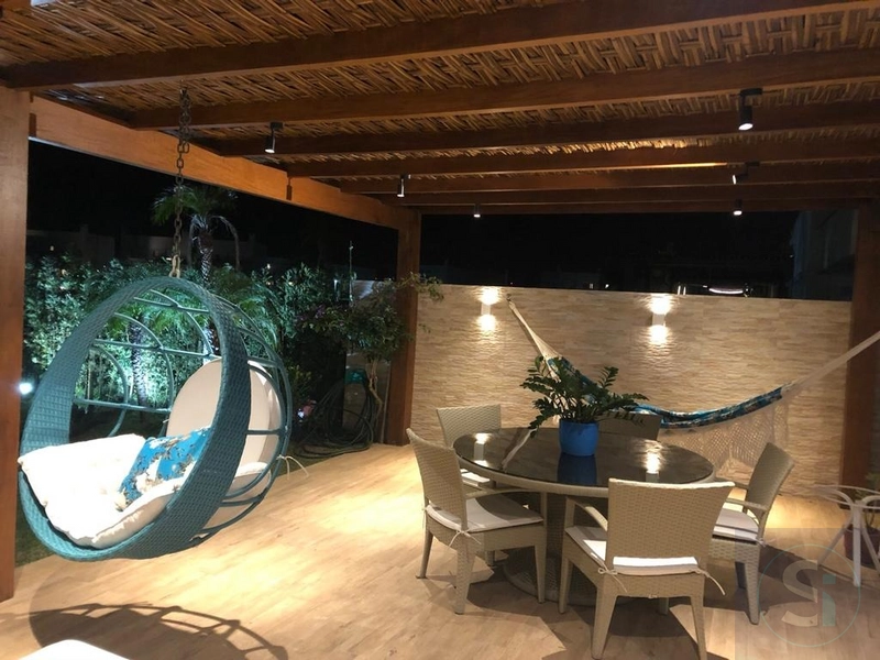 Casa em Condomínio 4 dormitórios no Condominio Páteo Marbella